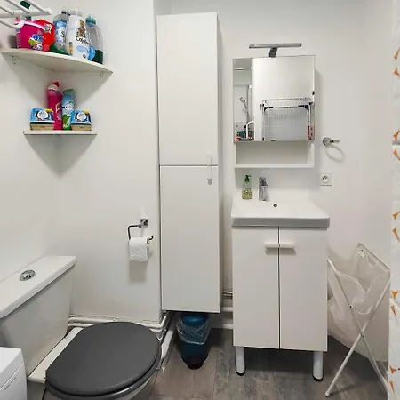 Chez Clo! Studio Tout Equipe Jusqu'a 4 Personnes Apartment Port-la-Nouvelle