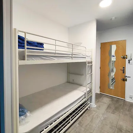 Apartment Chez Clo! Studio Tout Equipe Jusqu'a 4 Personnes Port-la-Nouvelle